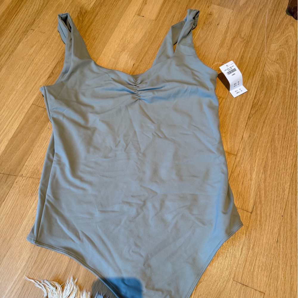 Abercrombie & Fitch One-Shoulder Bodysuit in green